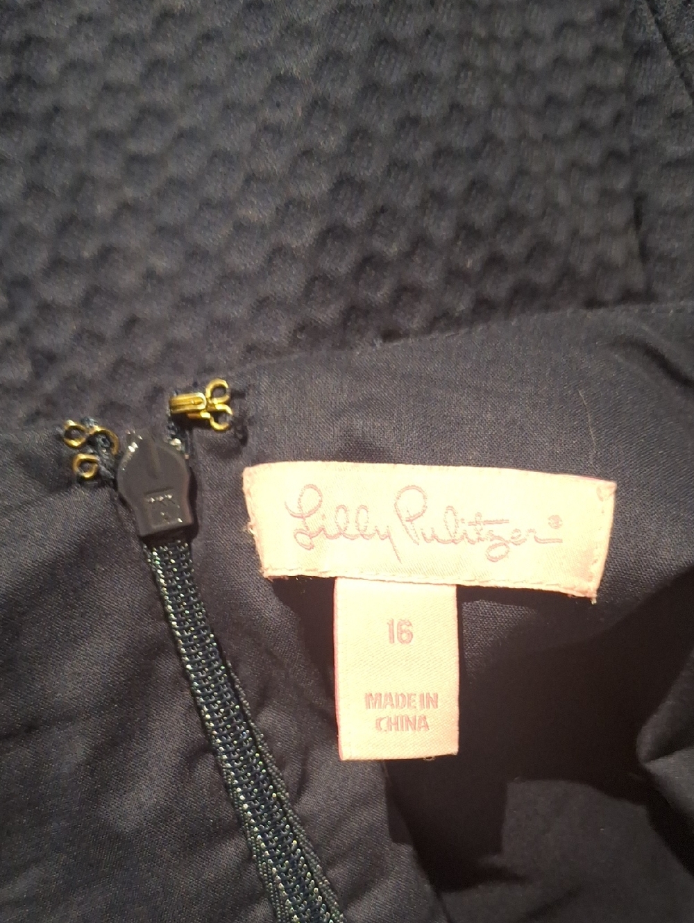 Lilly Pulitzer Navy Shift Dress with Gold Lace V-Neck Trim Size 16 - Picture 7 of 10